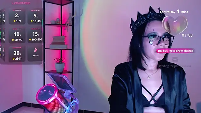 girldom online show from September 11, 3:34 pm