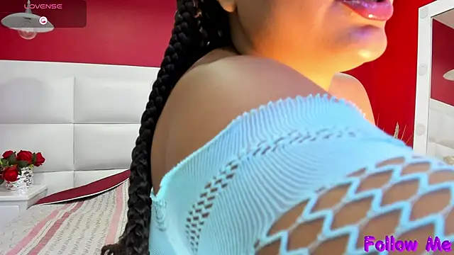 Michelle Lewis  online show from September 29, 1:05 pm