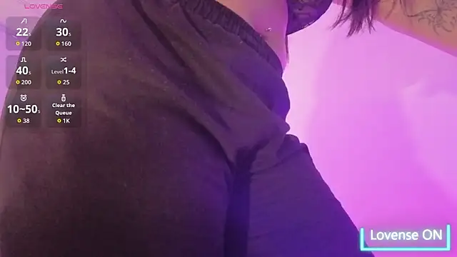 ZURY TAY online show from February 7, 12:09 pm