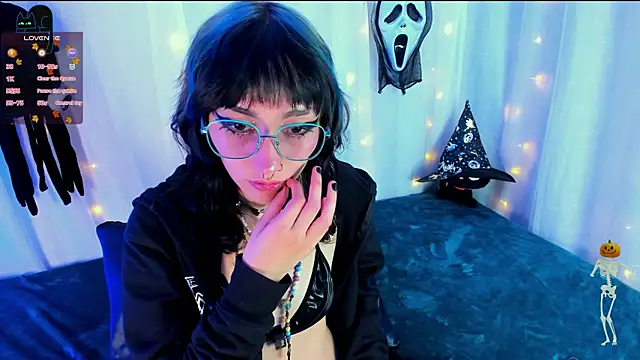 HoshiMiuu online show from October 21, 7:40 pm