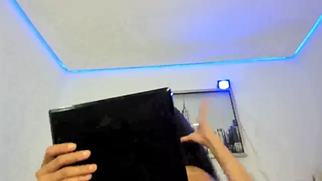 sarah ashbourne online show from October 30, 1:23 pm