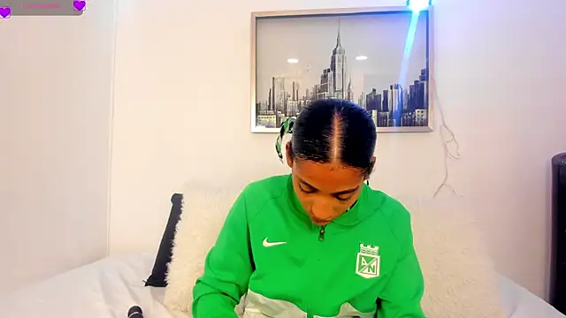 sarah ashbourne online show from October 2, 1:27 pm