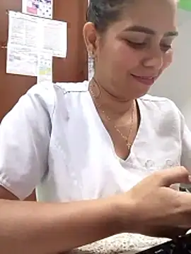 yesi-nursehot online show from January 11, 2:05 am