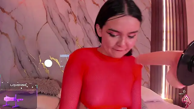 alicecute77 online show from October 16, 2:36 am