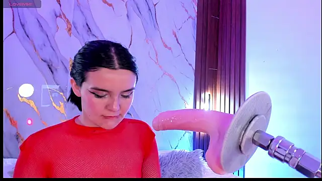 alicecute77 online show from March 21, 2:38 am