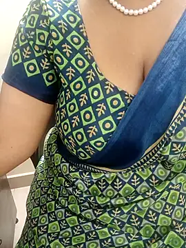 Snapshot of tami_lavanya chatting on October 21, 4:44 pm tami lavanya online show from October 21, 4:44 pm