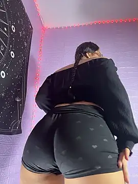 ZeziGamingg online show from January 17, 7:27 am