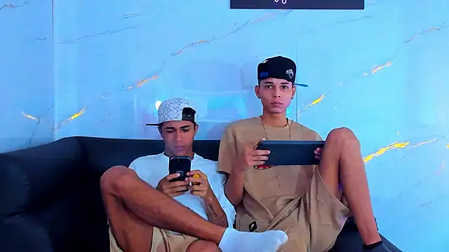 The boys at online show from September 14, 4:43 am