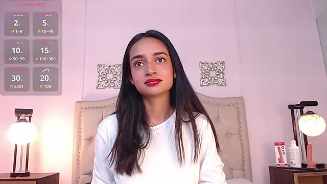 Snapshot of Leilani- chatting on October 11, 1:47 pm Leilani- online show from October 11, 1:47 pm