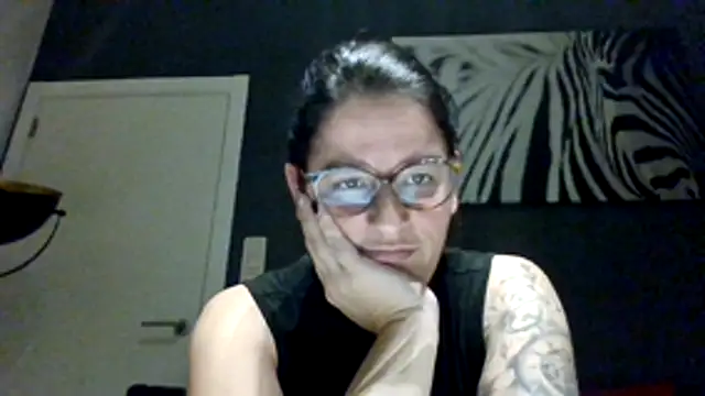 hottyFcup online show from November 17, 6:08 pm