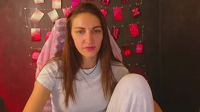 Aurora Loveu online show from October 19, 9:50 pm