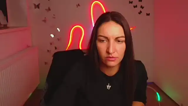 Aurora Loveu online show from November 12, 3:10 pm