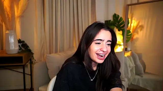 miilky wayy online show from November 23, 6:09 pm