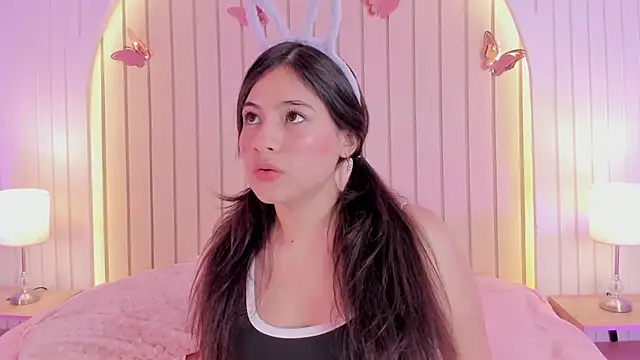 ameliiaa smith online show from October 17, 2:26 am