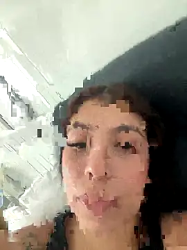 AsiaAndZoe online show from October 1, 6:35 pm