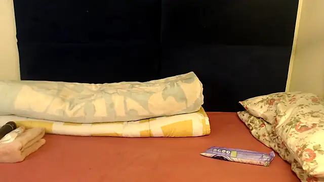 Sexy-Momo online show from October 11, 9:50 pm