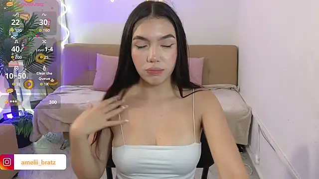 Ameliiaa tay online show from October 9, 1:15 pm