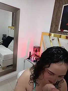 Luna Naughty1 online show from February 24, 7:12 pm