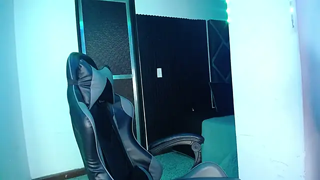 Lucy-23 online show from November 6, 11:21 pm