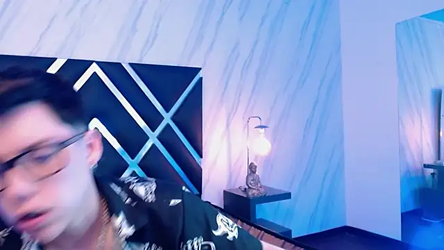 SpencerMontgomery online show from December 14, 11:54 pm