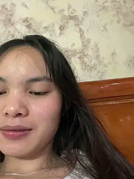 Adbe4 online show from March 11, 3:44 am