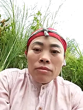 CoMay003 online show from December 17, 5:44 am