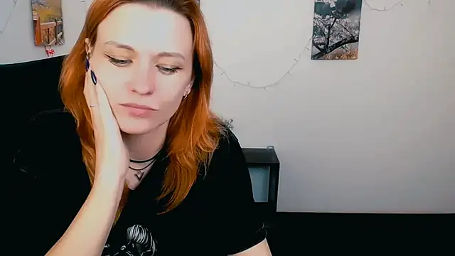 PeppyMia online show from April 10, 7:03 am