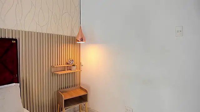 Laura Ivy online show from September 22, 12:36 pm