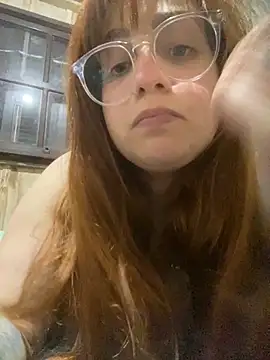 Snapshot of witchkiki chatting on October 6, 4:18 am witchkiki online show from October 6, 4:18 am