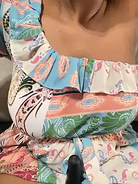 Sipsdoll online show from October 13, 1:36 pm