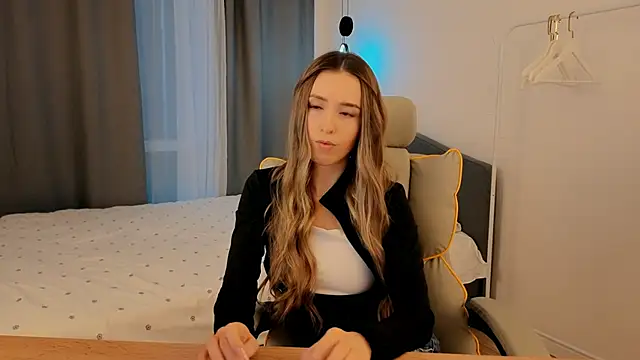 yourrdanceteacher online show from February 28, 4:34 am