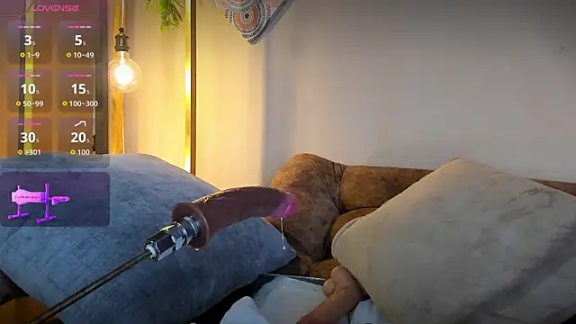 RACHELRUIZ online show from September 11, 4:18 pm