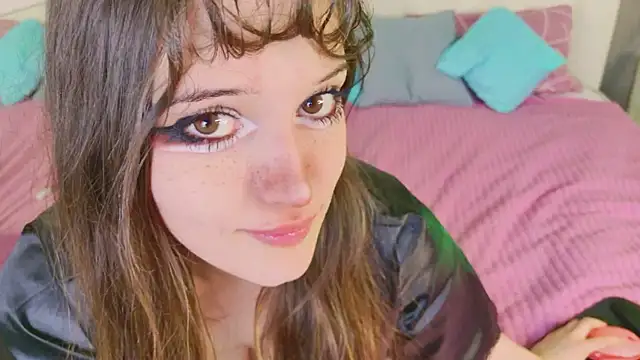 kamila blush online show from November 13, 6:45 am