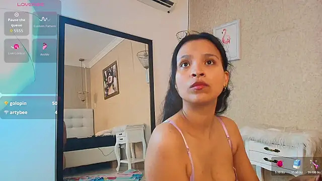 Miladiosa online show from November 13, 1:10 pm