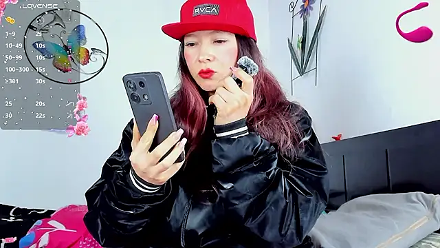  DulceFuego online show from February 13, 9:38 pm