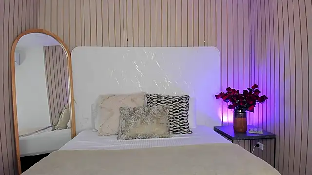 EmelyParker online show from March 6, 3:34 am