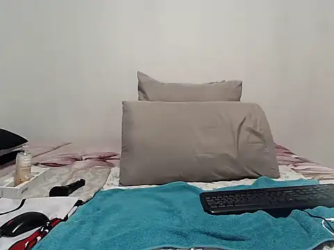 BigPussy10xx online show from June 2, 3:51 am