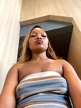 Snapshot of BaddestAss22 chatting on October 1, 1:49 pm BaddestAss22 online show from October 1, 1:49 pm