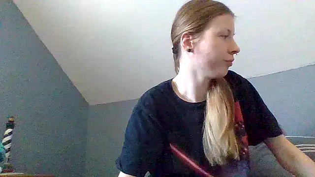 sarah2007 online show from November 23, 5:36 pm