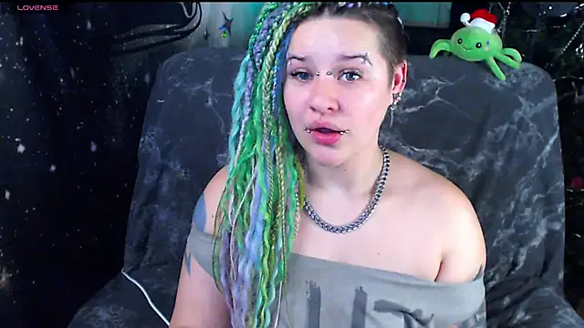 NeonNectar  online show from January 8, 8:02 pm