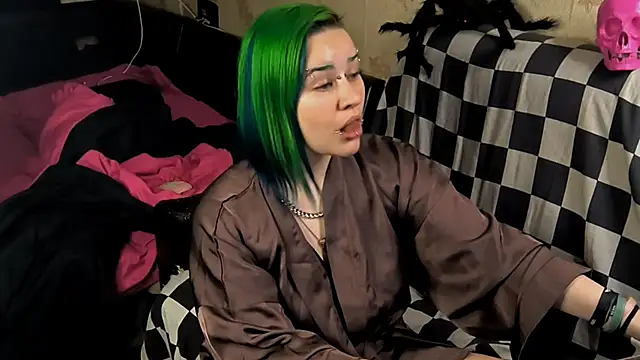 NeonNectar  online show from November 25, 4:31 pm