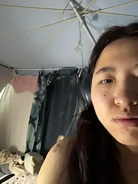 ououlovelove online show from April 3, 3:37 am