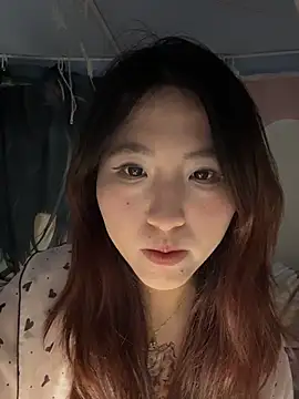 ououlovelove online show from March 27, 3:02 pm