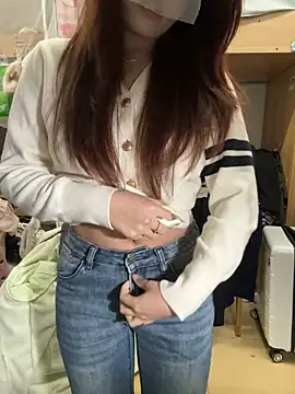 ououlovelove online show from March 24, 10:42 am