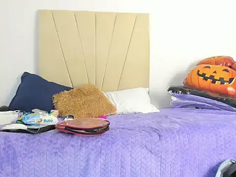  Miaa khalifa  online show from October 12, 12:51 pm