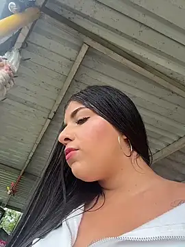 Isaa-Sweet online show from April 15, 3:56 pm