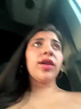 Isaa-Sweet online show from September 25, 10:40 pm