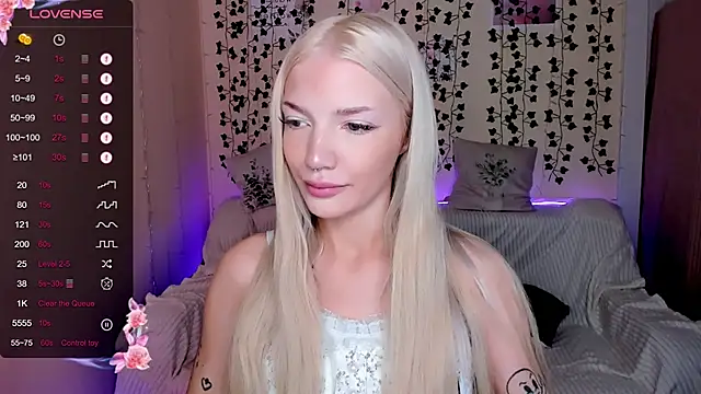 AnyaTaylor  online show from December 3, 2:14 am