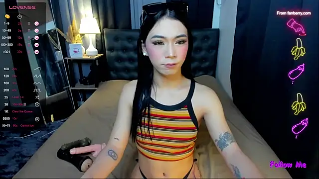 bellamoonlightX online show from October 2, 8:08 am