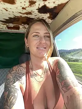 OdetteDelane online show from October 22, 5:12 am